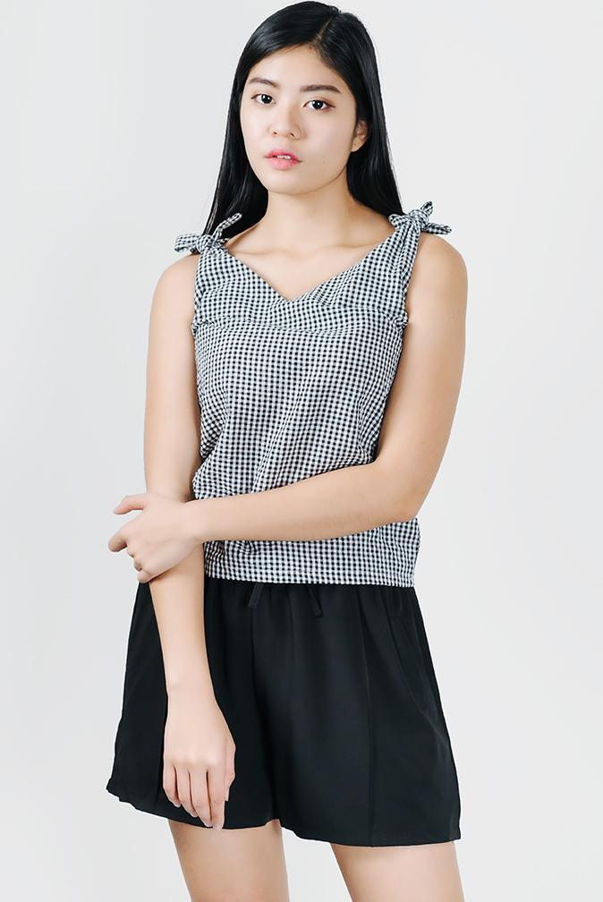 JULY007 V Neck Gingham Top